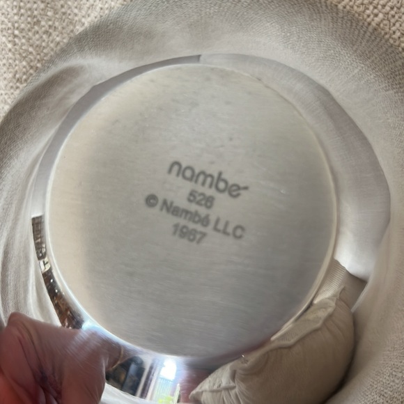 Nambe Tri-corner bowl - Picture 5 of 8